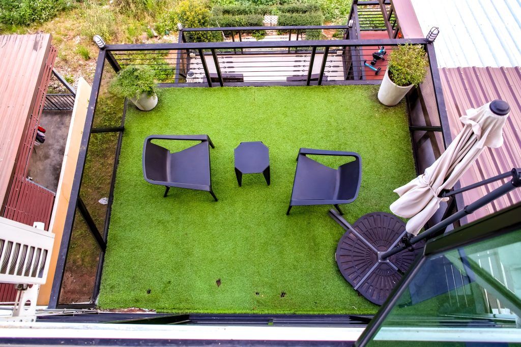 artificial turf on balcony