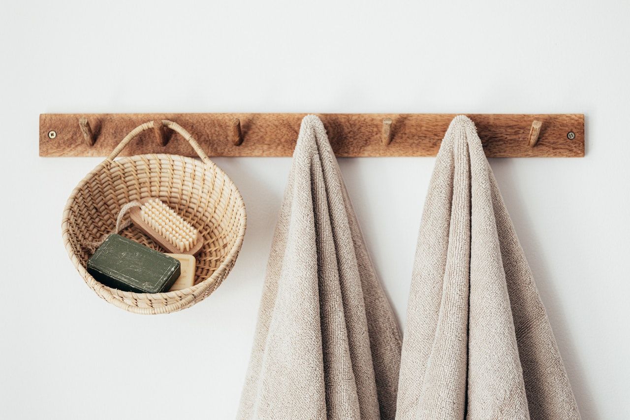 Hooks bathroom organise